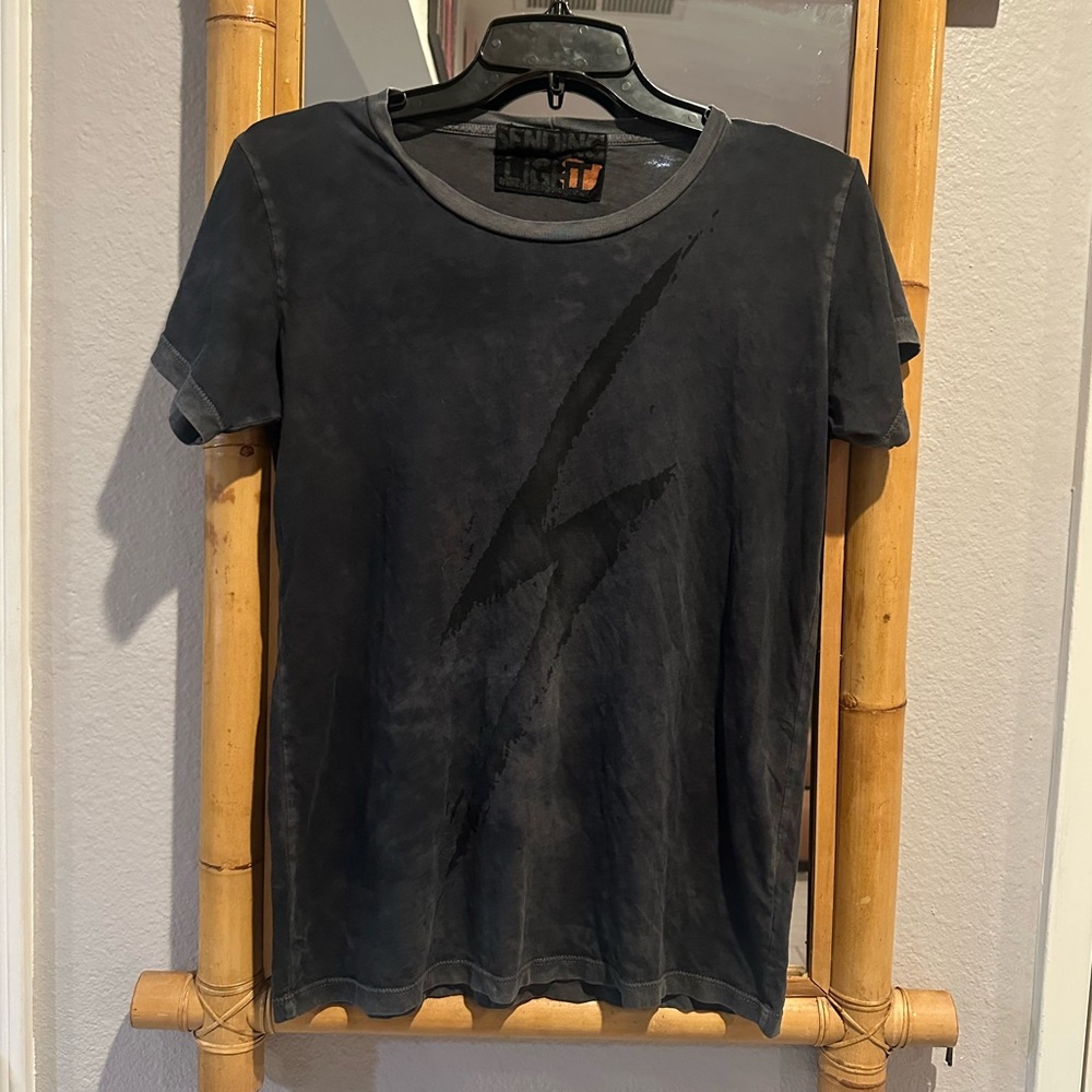 Freecity discontinued shortsleeve bolt t, pre-loved
